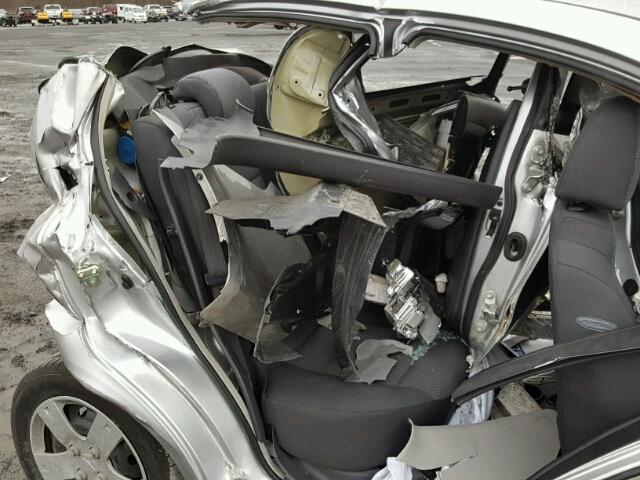 KL1TD5DE4BB185513 - 2011 CHEVROLET AVEO LS SILVER photo 6