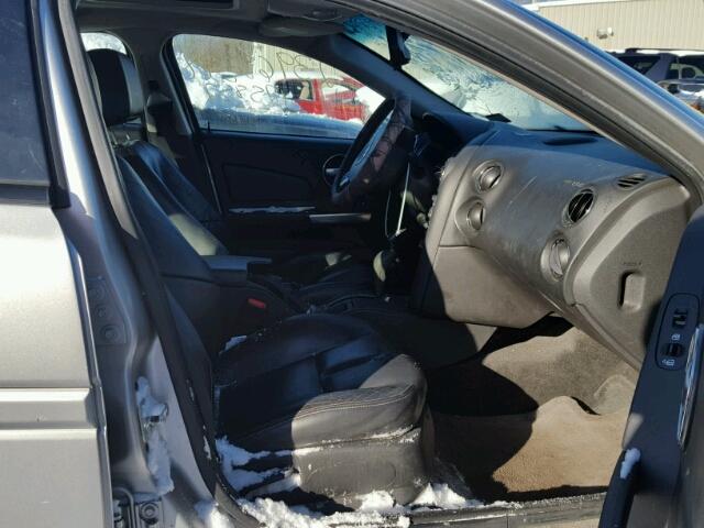 2G2WP552861114312 - 2006 PONTIAC GRAND PRIX SILVER photo 5