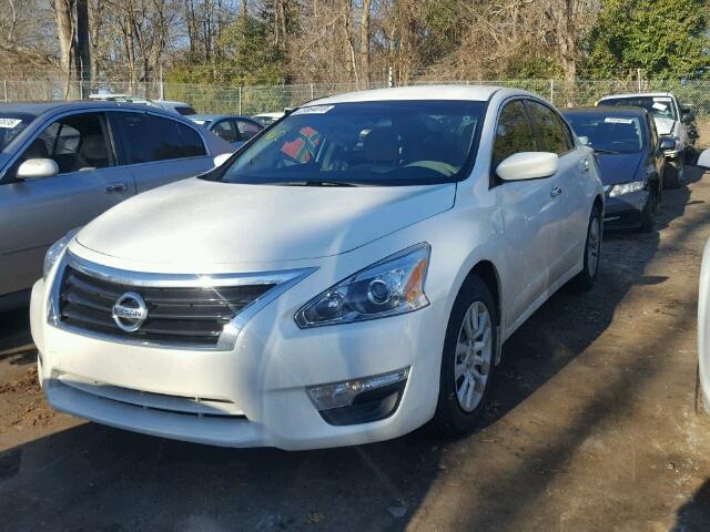 1N4AL3AP6EC137335 - 2014 NISSAN ALTIMA 2.5 WHITE photo 2