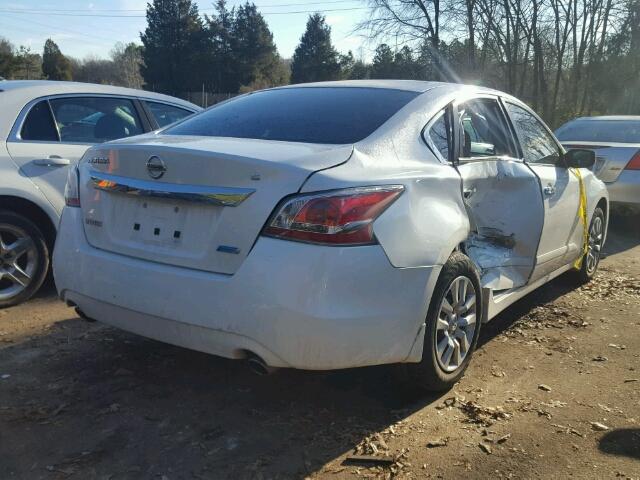 1N4AL3AP6EC137335 - 2014 NISSAN ALTIMA 2.5 WHITE photo 4