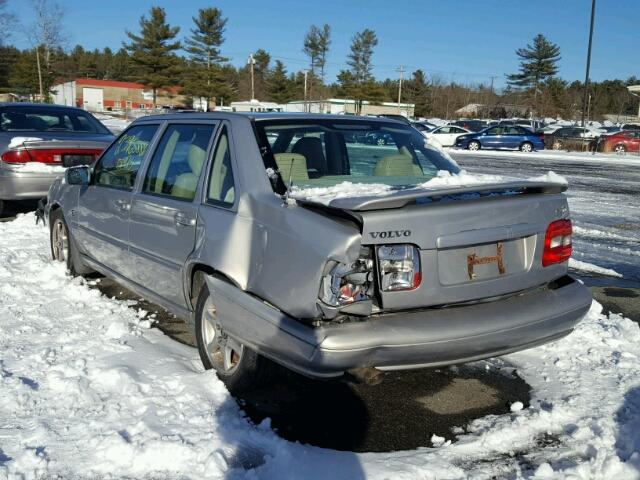 YV1LS55A8X2590446 - 1999 VOLVO S70 SILVER photo 3