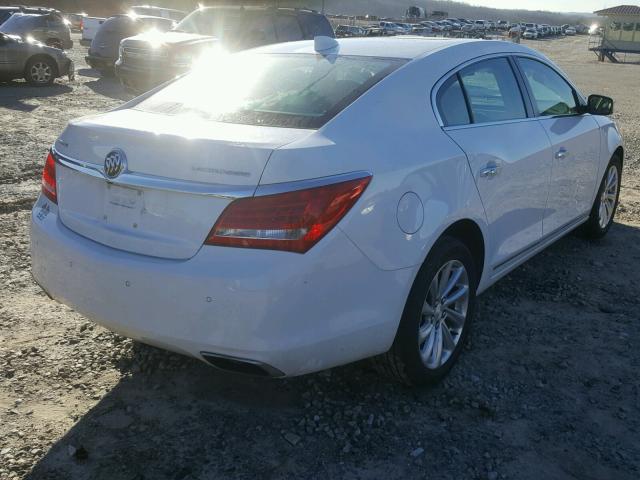 1G4GB5G31GF128546 - 2016 BUICK LACROSSE WHITE photo 4