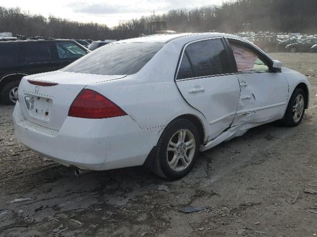 1HGCM56347A032391 - 2007 HONDA ACCORD SE WHITE photo 4