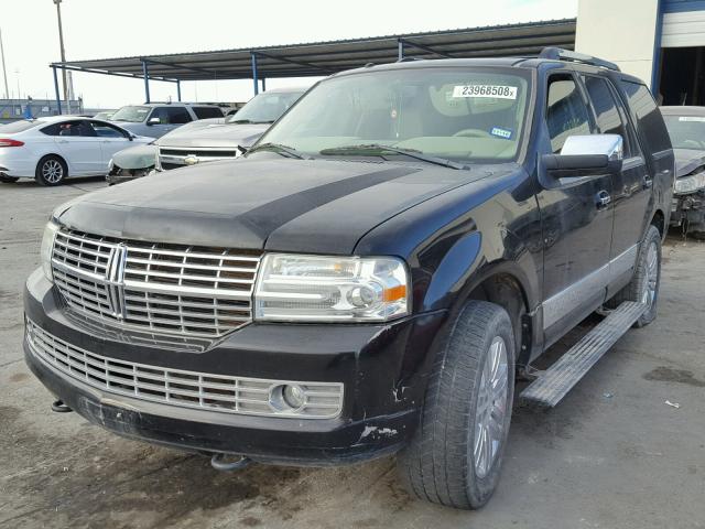 5LMFU27558LJ07642 - 2008 LINCOLN NAVIGATOR BLACK photo 2