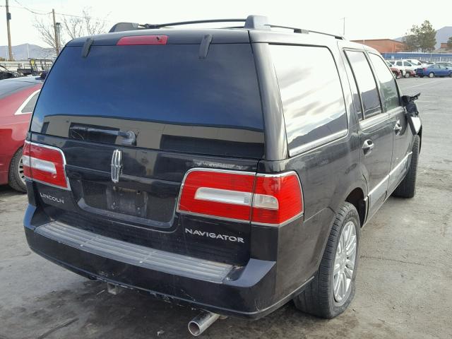 5LMFU27558LJ07642 - 2008 LINCOLN NAVIGATOR BLACK photo 4