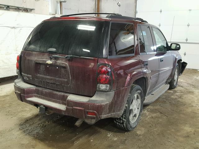 1GNDT13S162328382 - 2006 CHEVROLET TRAILBLAZE BURGUNDY photo 4