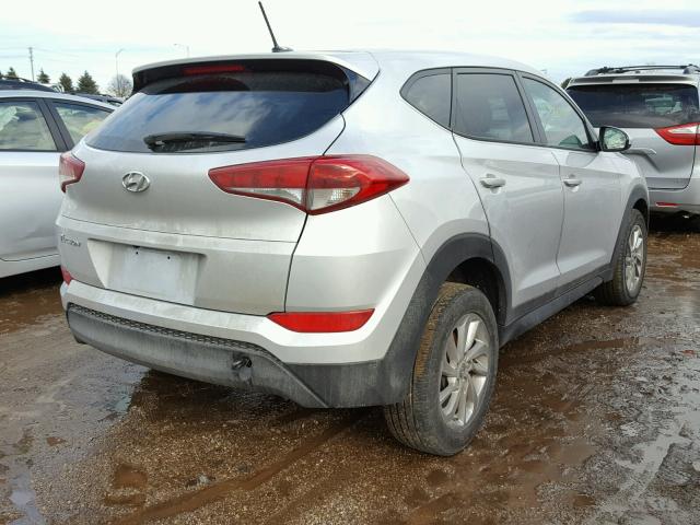 KM8J23A43HU266632 - 2017 HYUNDAI TUCSON SE SILVER photo 4