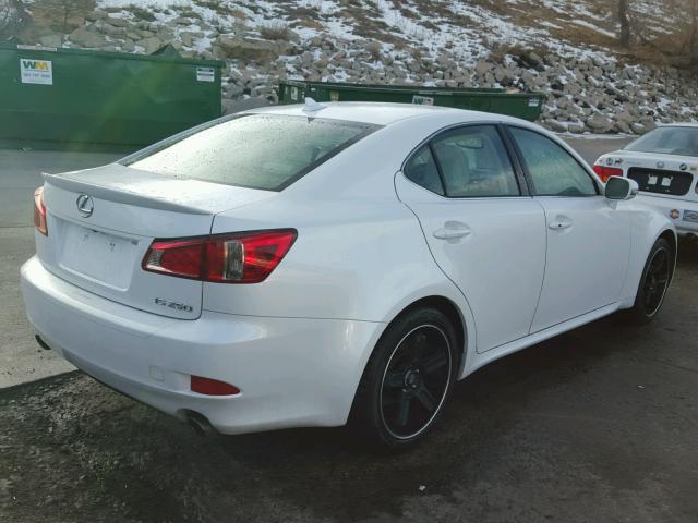 JTHBF5C29B5133636 - 2011 LEXUS IS 250 WHITE photo 4