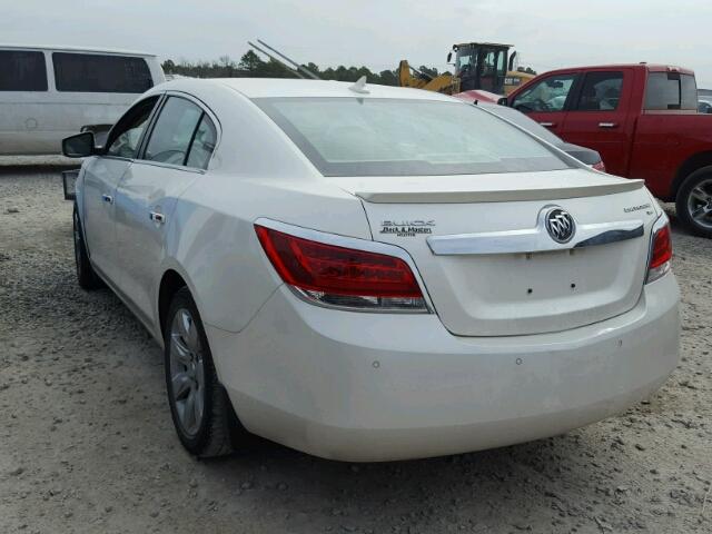 1G4GC5GDXBF270540 - 2011 BUICK LACROSSE C WHITE photo 3