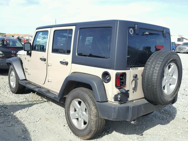 1C4BJWDG7GL316875 - 2016 JEEP WRANGLER U CREAM photo 3