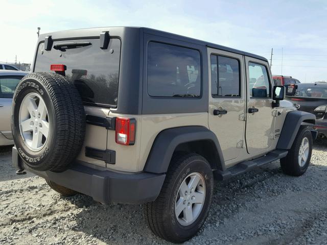 1C4BJWDG7GL316875 - 2016 JEEP WRANGLER U CREAM photo 4