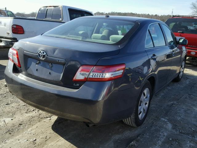 4T1BF3EK3BU171075 - 2011 TOYOTA CAMRY BASE GRAY photo 4