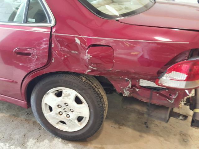 1HGCG16582A030654 - 2002 HONDA ACCORD EX RED photo 9