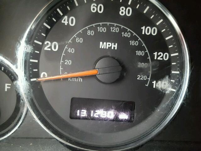 1J4RG4GK9AC121881 - 2010 JEEP COMMANDER RED photo 8