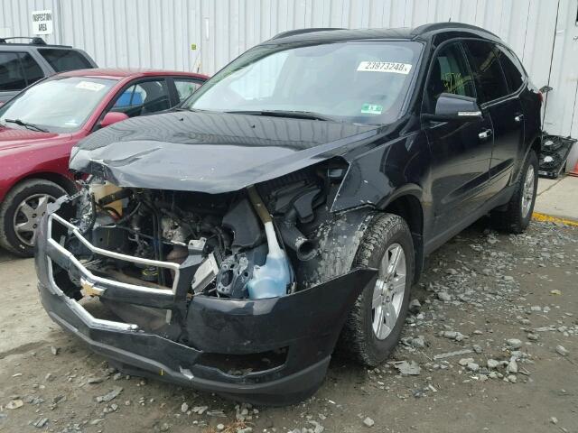 1GNLVFED6AJ238905 - 2010 CHEVROLET TRAVERSE L BLACK photo 2