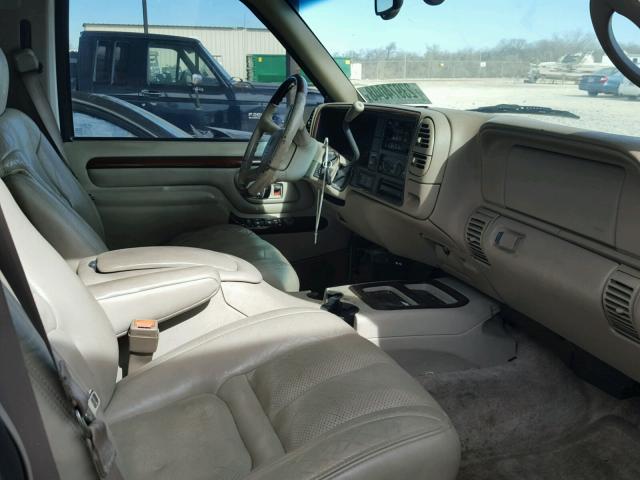 1GYEK63RXYR194521 - 2000 CADILLAC ESCALADE L WHITE photo 5