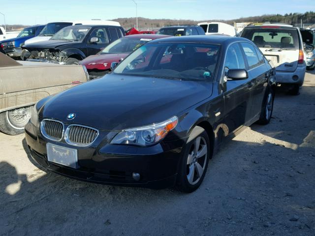 WBANF73516CU21024 - 2006 BMW 530 XI BLACK photo 2