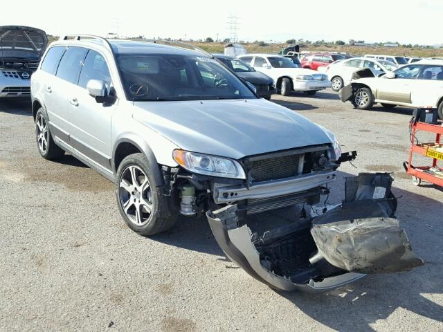 YV4902BZ1D1152607 - 2013 VOLVO XC70 T6 SILVER photo 1