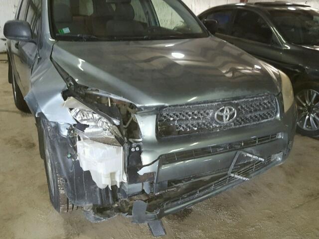 JTMBD33V685145998 - 2008 TOYOTA RAV4 GREEN photo 9