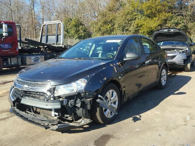 1G1PA5SH5F7151212 - 2015 CHEVROLET CRUZE LS BLACK photo 2