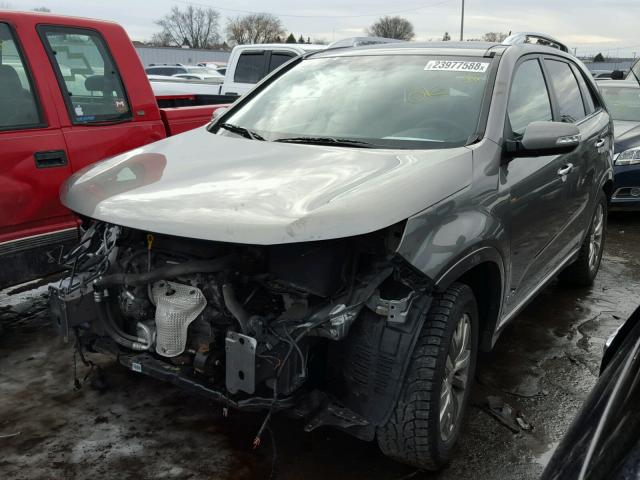 5XYKWDA25BG164016 - 2011 KIA SORENTO SX GRAY photo 2