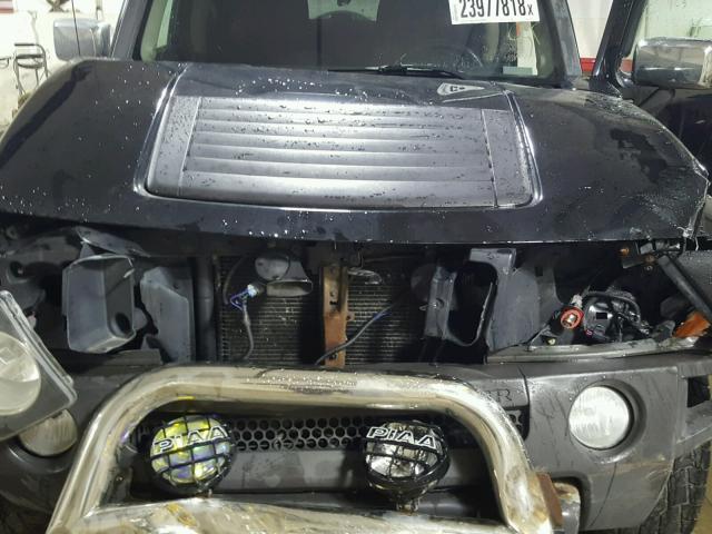 5GTDN13E678148187 - 2007 HUMMER H3 BLACK photo 7