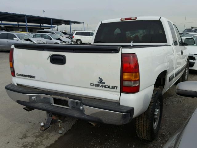 1GCFC29U4YZ109135 - 2000 CHEVROLET SILVERADO WHITE photo 4