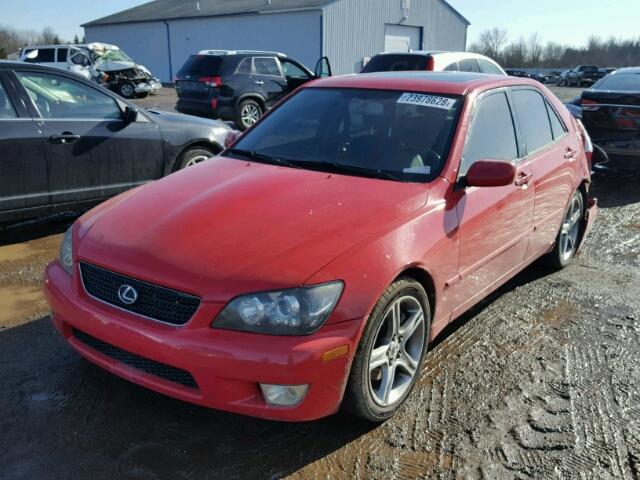 JTHBD192520063460 - 2002 LEXUS IS 300 RED photo 2