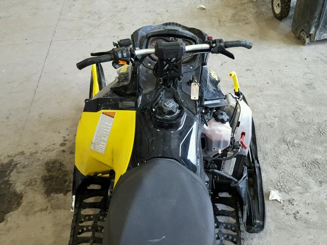 2BPSUDGA6GV000076 - 2016 SKID MXZ YELLOW photo 5