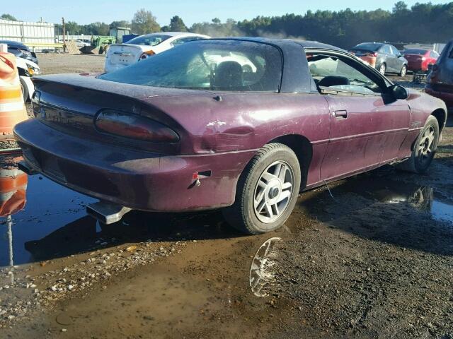 2G1FP22P5S2163989 - 1995 CHEVROLET CAMARO Z28 PURPLE photo 4