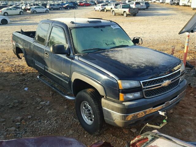 1GCHK29U25E132301 - 2005 CHEVROLET SILVERADO BLUE photo 1