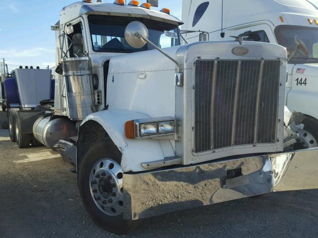 1XP5DR9X3WD426800 - 1998 PETERBILT 379 WHITE photo 1