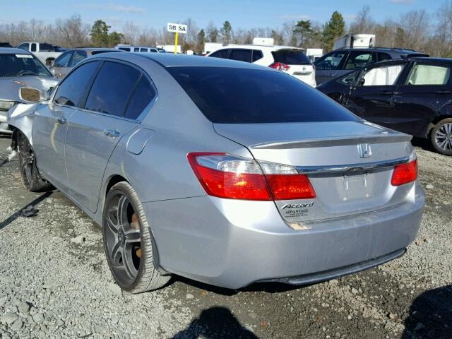 1HGCR2F74DA028971 - 2013 HONDA ACCORD EX SILVER photo 3