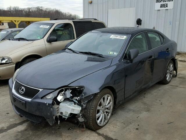 JTHCK262375008021 - 2007 LEXUS IS 250 GRAY photo 2