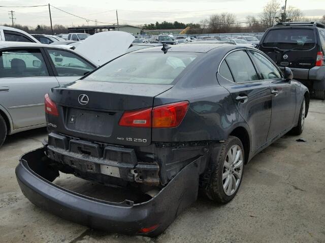 JTHCK262375008021 - 2007 LEXUS IS 250 GRAY photo 4