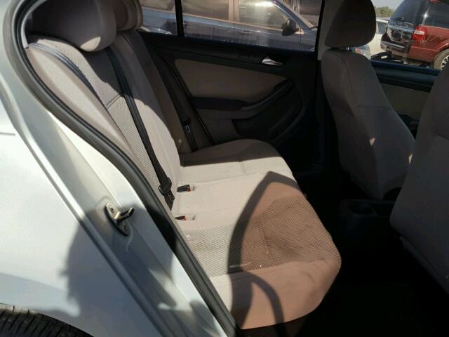 3VW2K7AJ2BM068803 - 2011 VOLKSWAGEN JETTA BASE 银色 照片 6