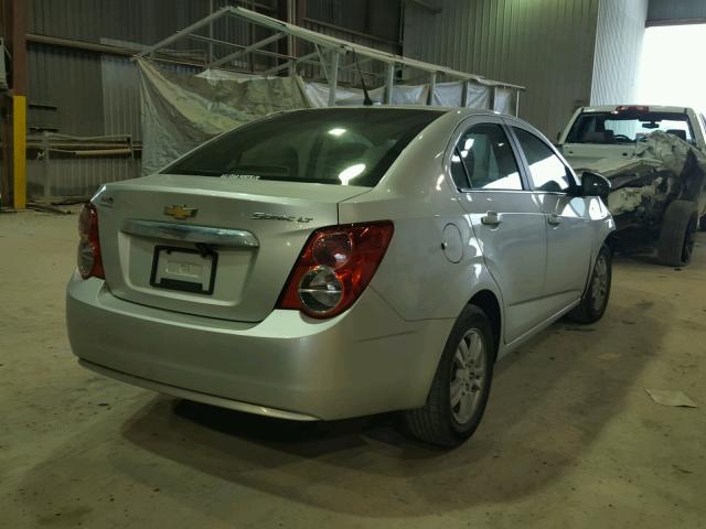 1G1JC5SH4E4225588 - 2014 CHEVROLET SONIC LT SILVER photo 4