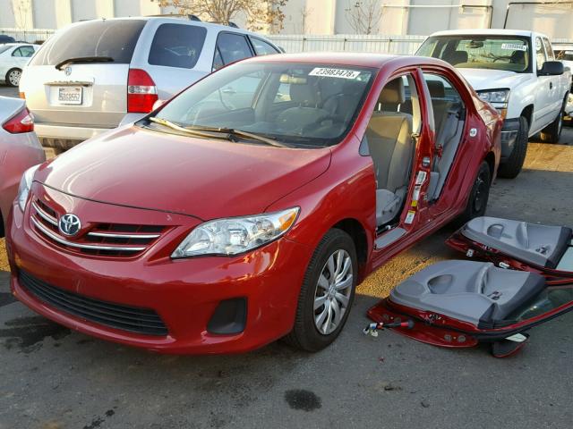 5YFBU4EE3DP134151 - 2013 TOYOTA COROLLA BA RED photo 2