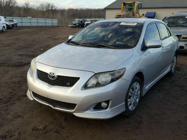 1NXBU40EX9Z002016 - 2009 TOYOTA COROLLA BA SILVER photo 2