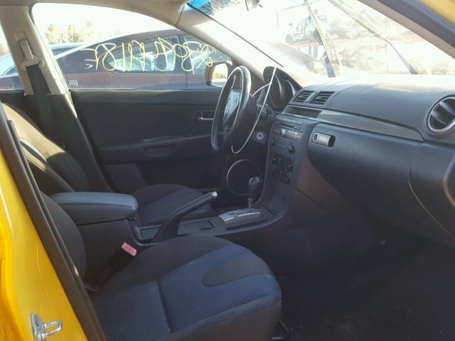 JM1BK143941138889 - 2004 MAZDA 3 HATCHBAC YELLOW photo 5