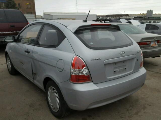 KMHCM36C59U107504 - 2009 HYUNDAI ACCENT GS SILVER photo 3