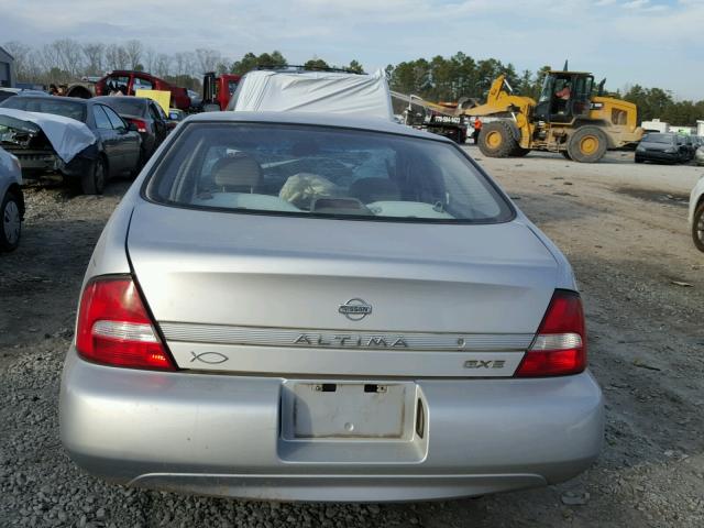 1N4DL01D1YC131528 - 2000 NISSAN ALTIMA XE SILVER photo 9