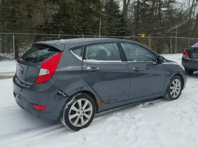 KMHCU5AEXDU070351 - 2013 HYUNDAI ACCENT GLS GRAY photo 4