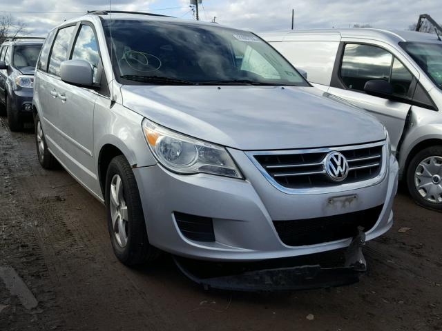 2V8HW34139R560060 - 2009 VOLKSWAGEN ROUTAN SE SILVER photo 1