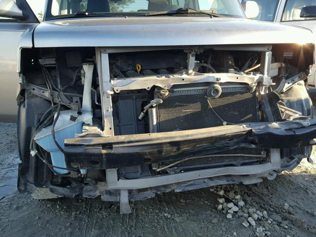 JTLKT324X54019712 - 2005 TOYOTA SCION XB SILVER photo 9