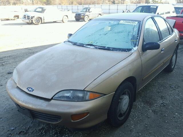 1G1JF5247W7231888 - 1998 CHEVROLET CAVALIER L TAN photo 2