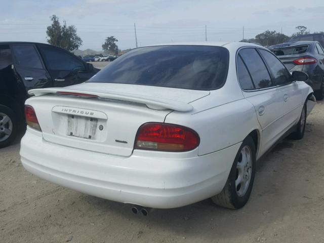 1G3WH52H3YF111749 - 2000 OLDSMOBILE INTRIGUE G WHITE photo 4