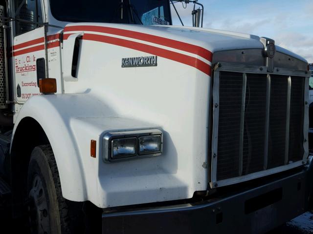 2XKDD69X5SM651773 - 1995 KENWORTH CONSTRUCTI WHITE photo 7