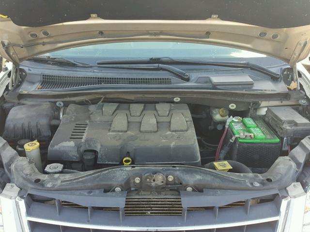 2A8HR64X48R149637 - 2008 CHRYSLER TOWN & COU TAN photo 7