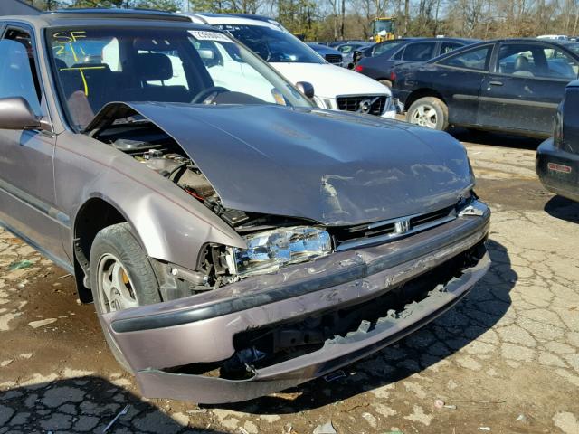 1HGCB7659PA101577 - 1993 HONDA ACCORD LX GOLD photo 9